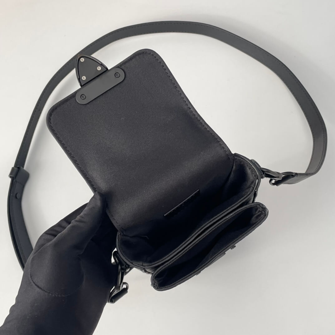 LV S-Lock Vertical wearable wallet