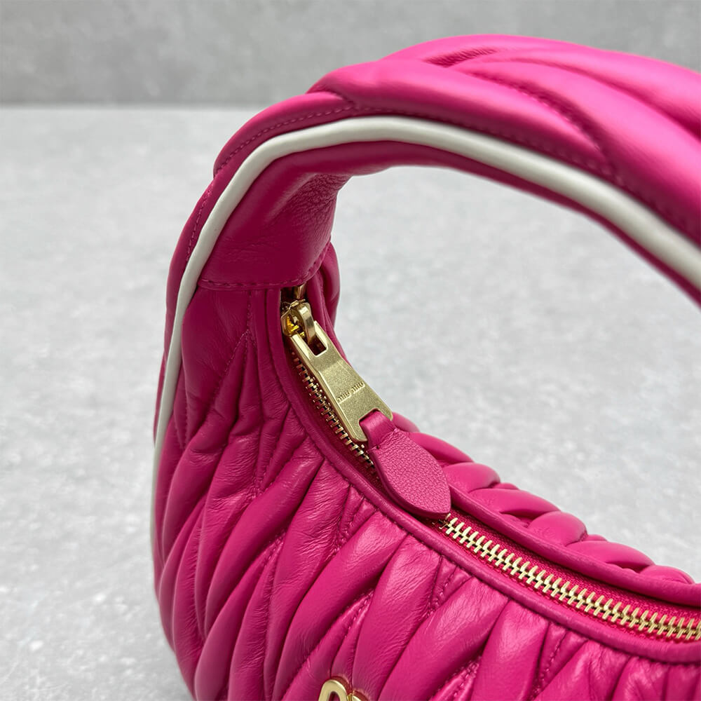 M1um1u Wander matelassé nappa leather bag(HIGH-END GRADE)