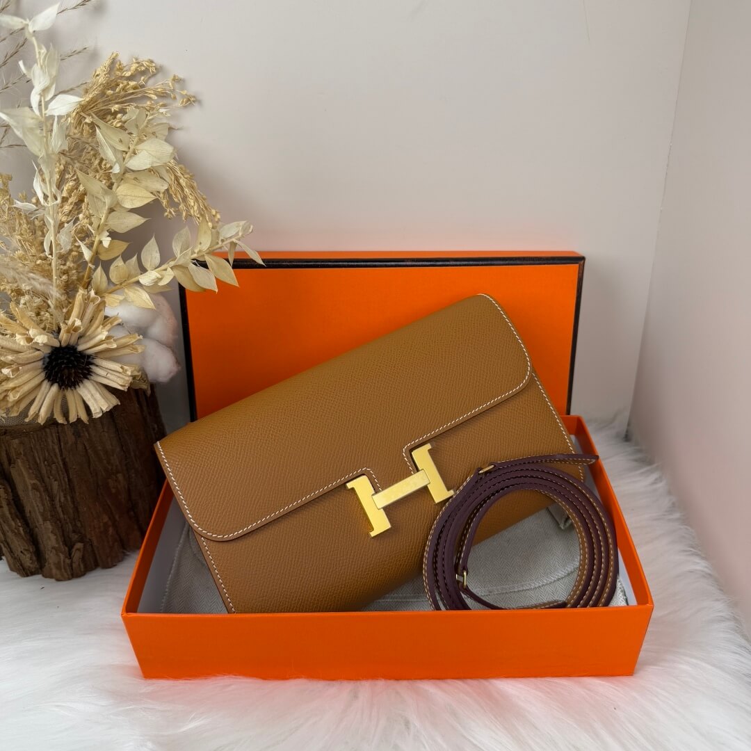 H**me5 Constance To Go Rock wallet