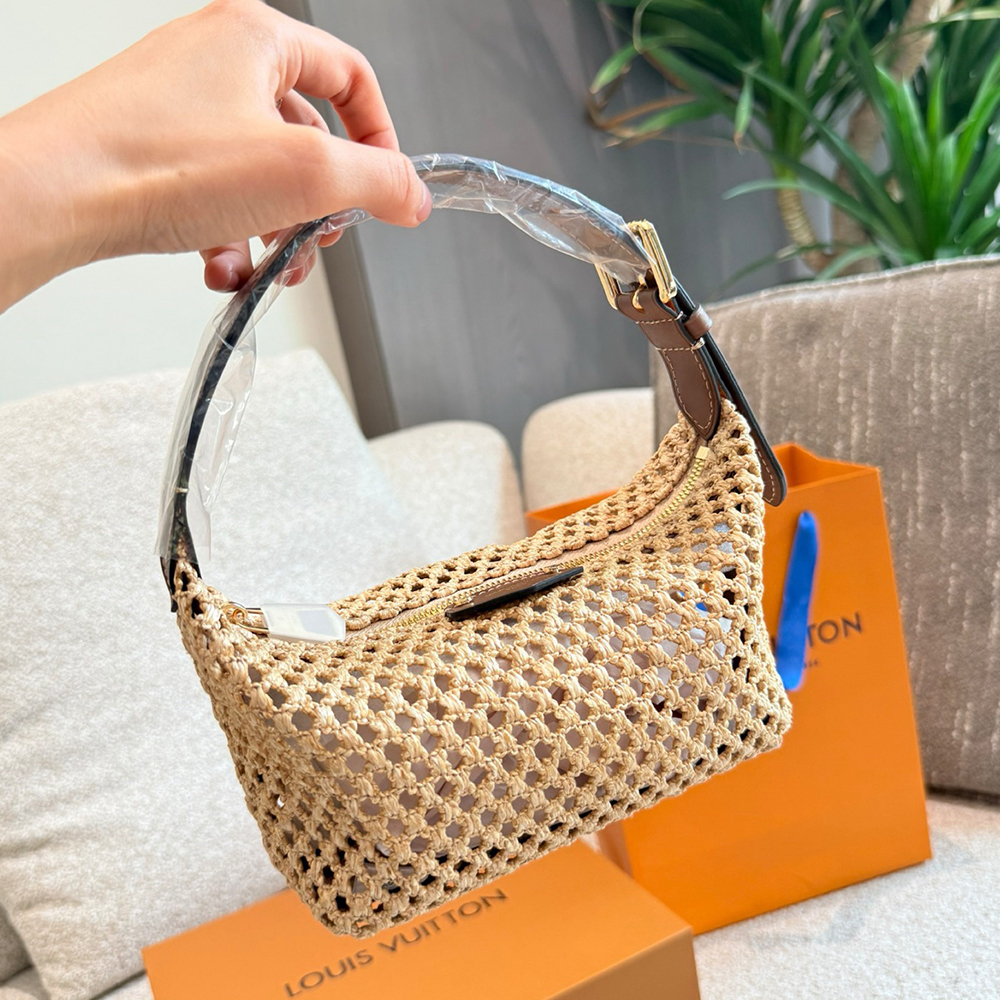 LV Hills Pochette Bag