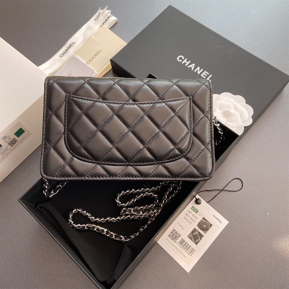 Ch**el Classic Wallet On Chain(high-end grade)