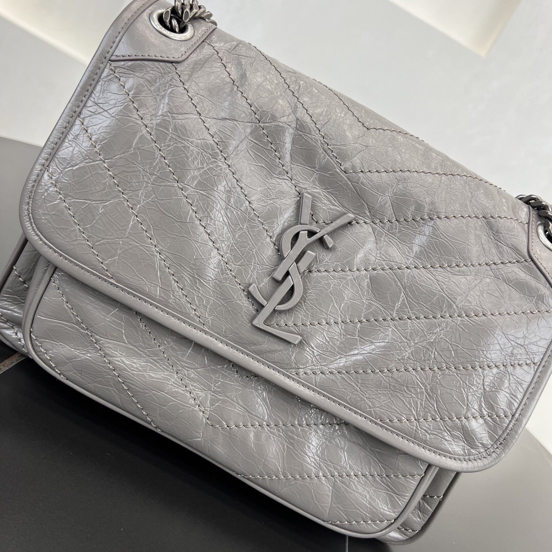 Y51 Sa1nt Lau*nt Medium(HIGH-END GRADE)