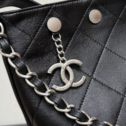 Ch**el Large Bucket Bag(high-end grade)