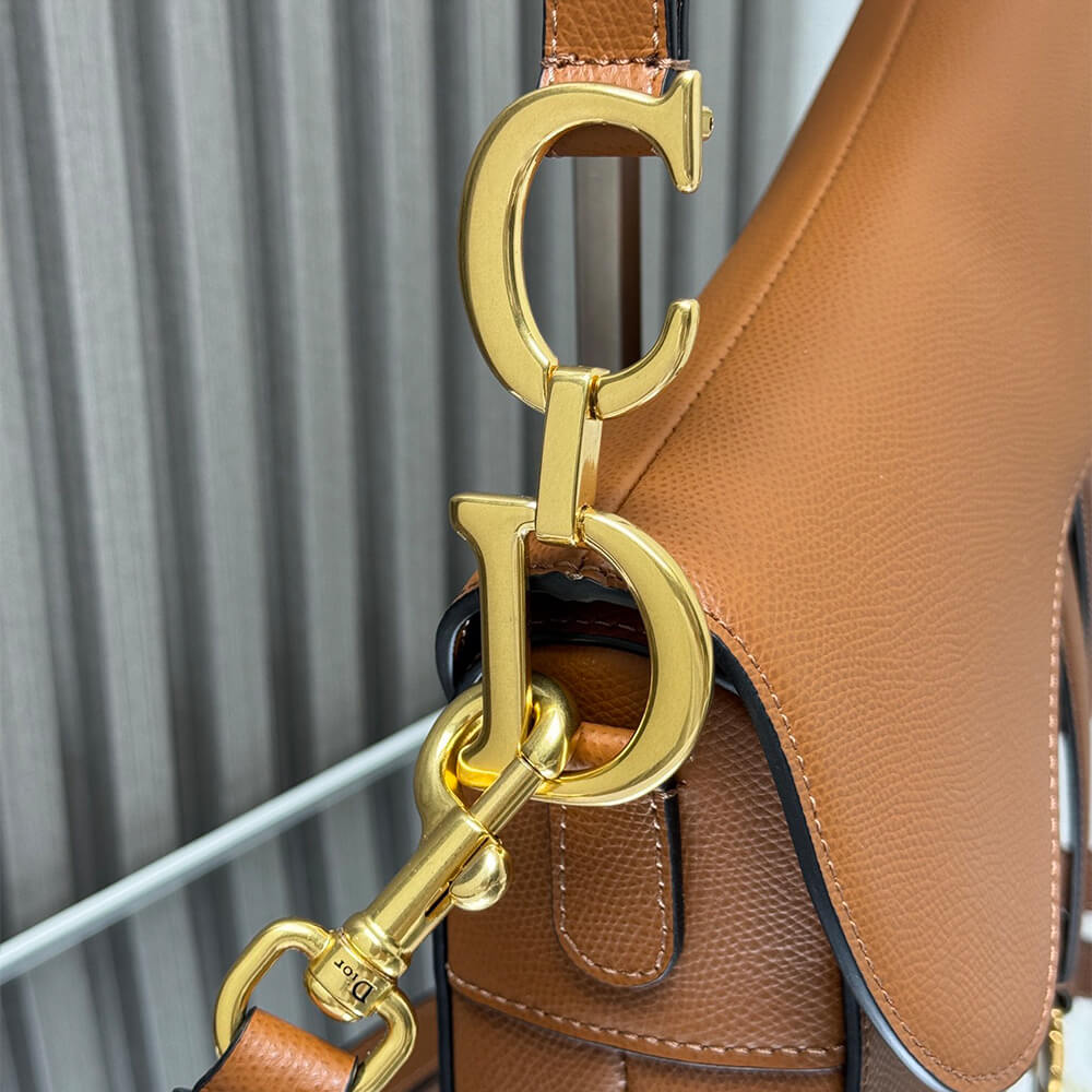 D10r Saddle Bag with Strap
