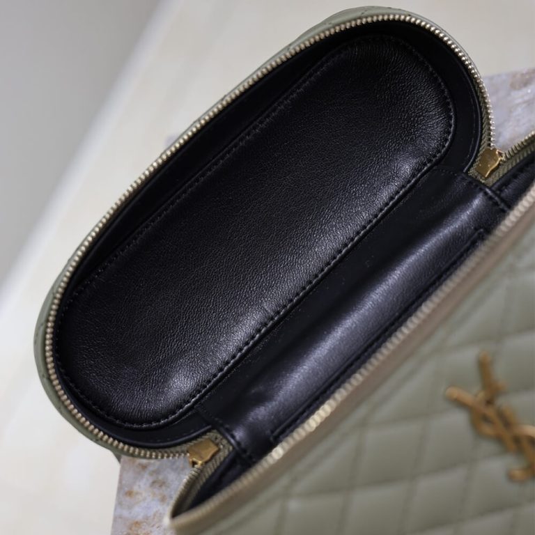 Y51 GABY vanity bag in lambskin