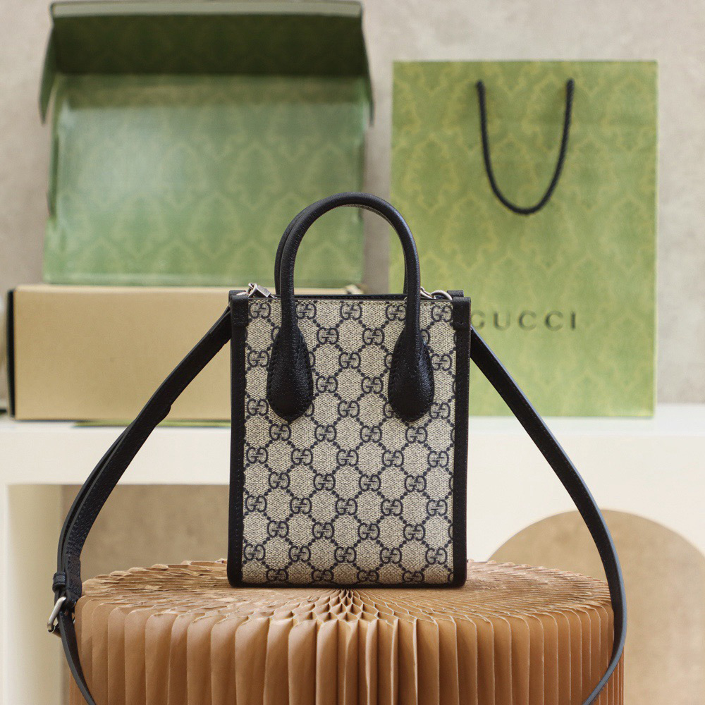 Gvc*1 Tote Mini bag