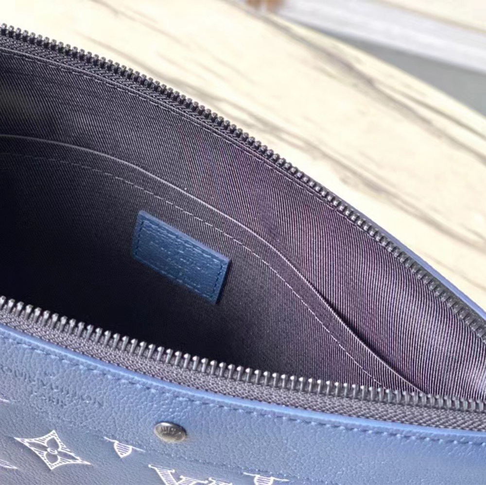 LV POCHETTE TO-GO CLUTCH