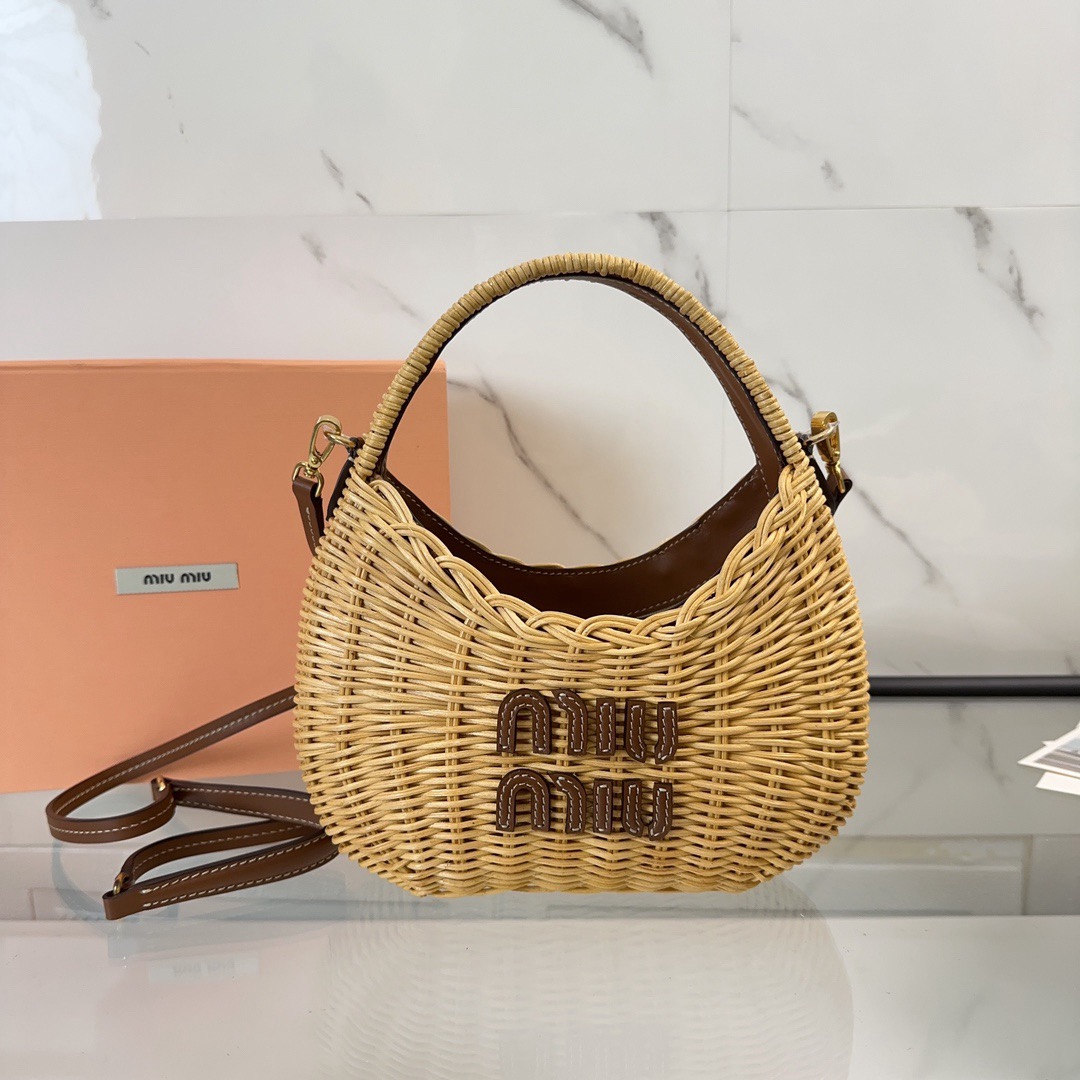 M1um1u Wander wicker handbag(HIGH-END GRADE)