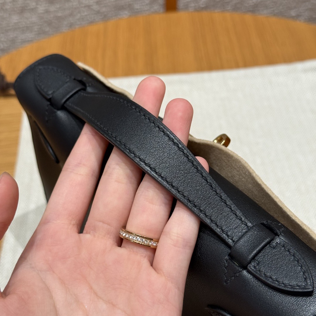 Kelly Pochette(Duty Free Grade)