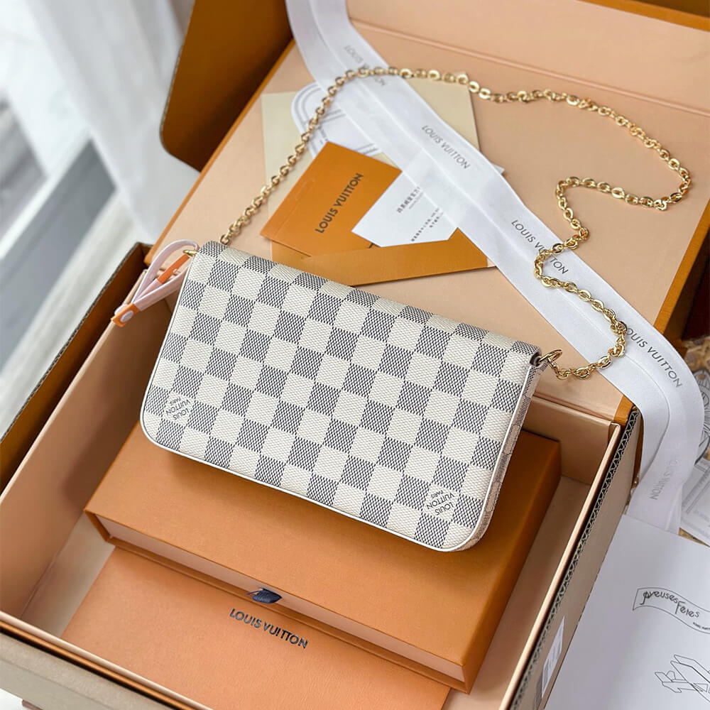 LV Pochette Félicie Monogram Empreinte