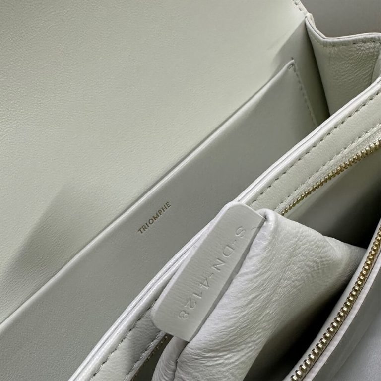 Ce1i*e CLASSIQUE TRIOMPHE BAG in shiny calfskin(HIGH-END GRADE)