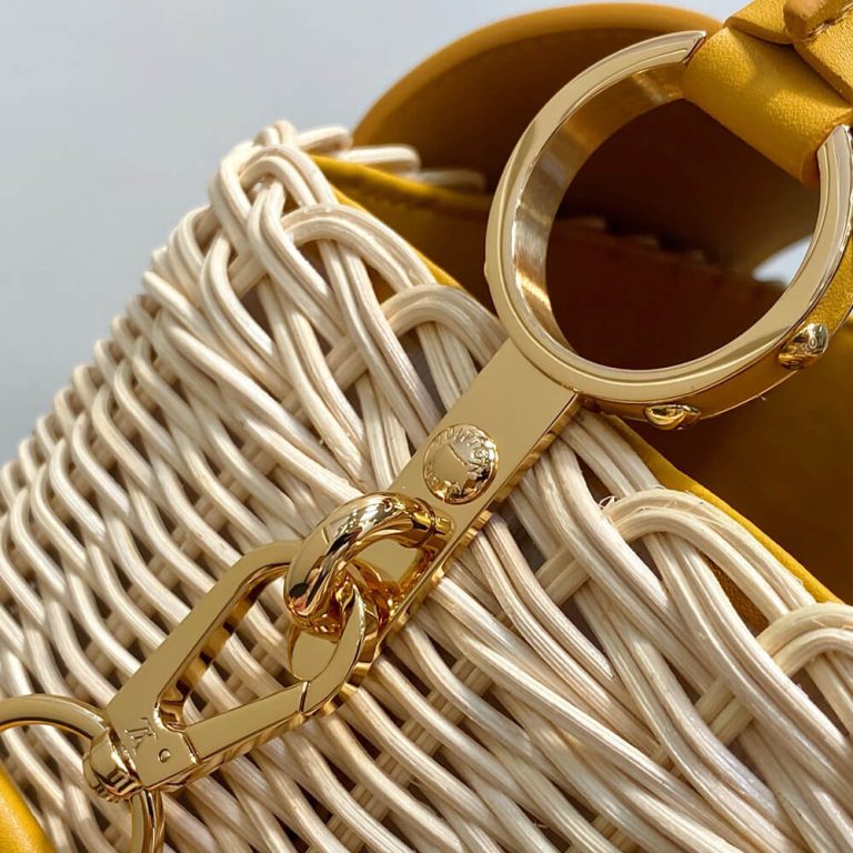 LV Capucines BB(HIGH-END GRADE)