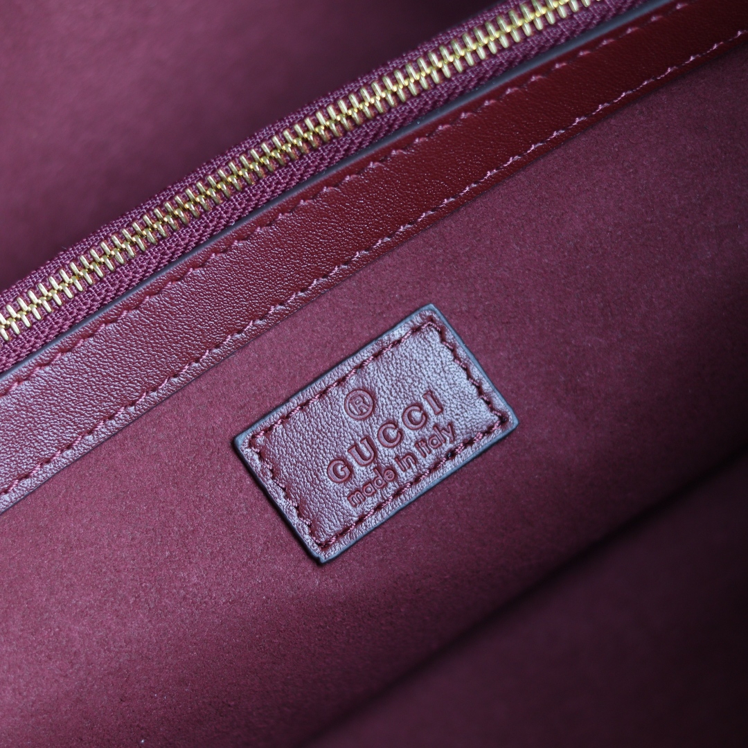 GG Emblem medium tote bag