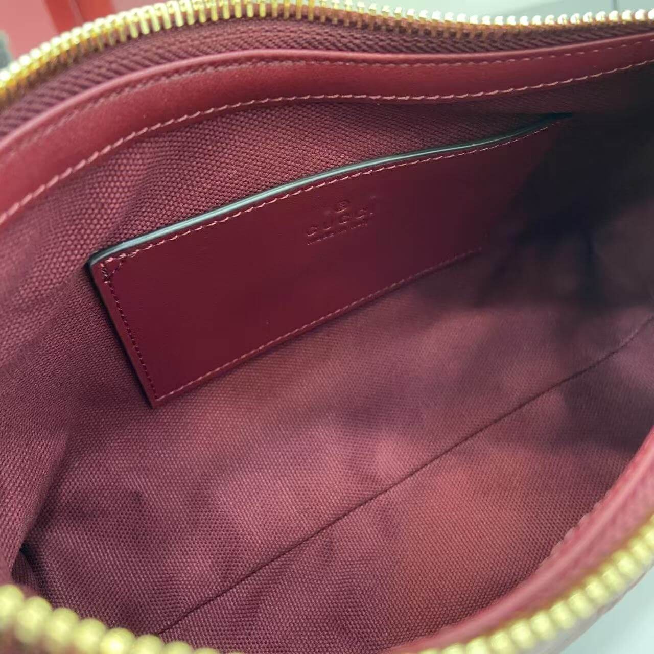 GG Emblem small shoulder bag