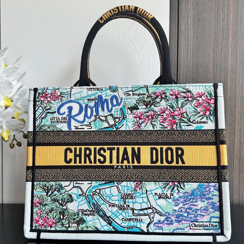 D10r Souvenir Medium D10r Book Tote