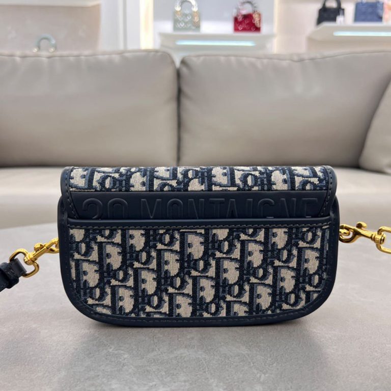 D10r Bobby East-West Bag