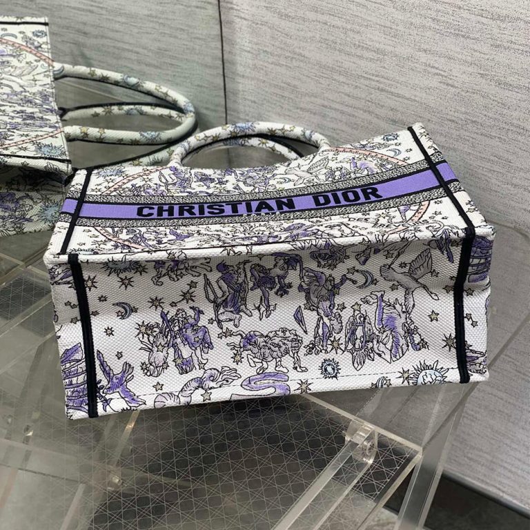 D10r Lucky Medium D10r Book Tote