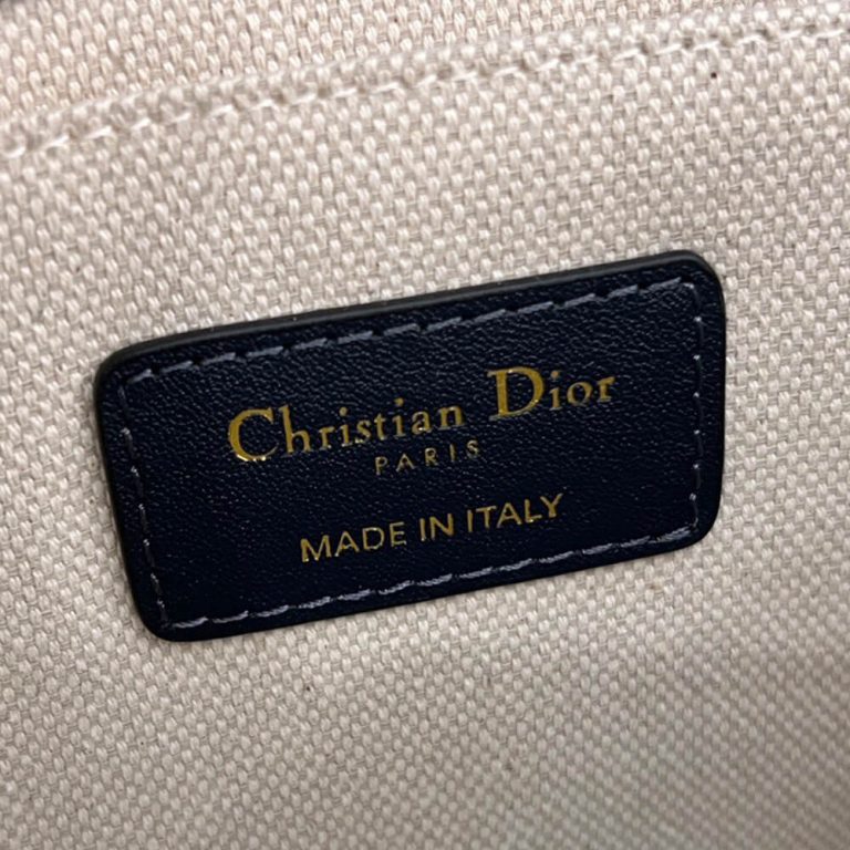 D10r Medium D10r Bobby Bag