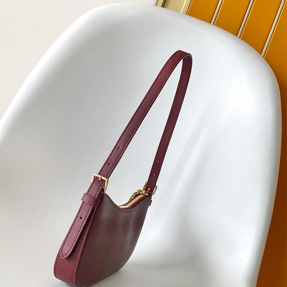 LV Pochette LV BLoom