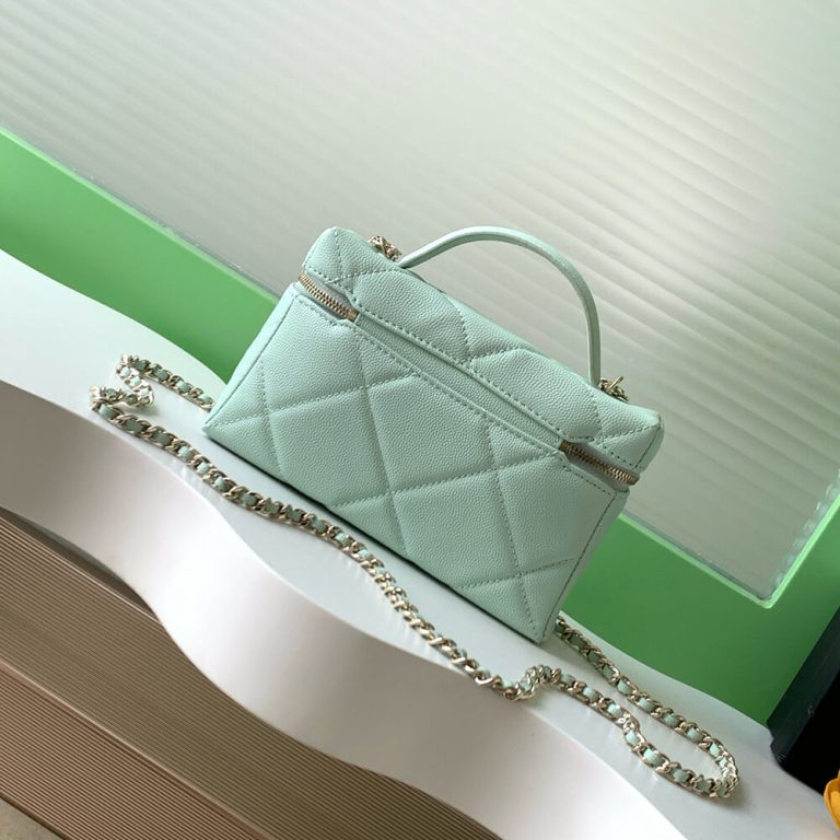 Ch**el Vanity with Chain(high-end grade)