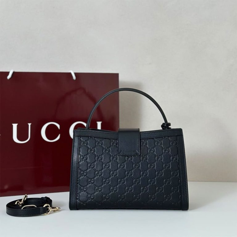 Gvc*1 Padlock medium top handle bag