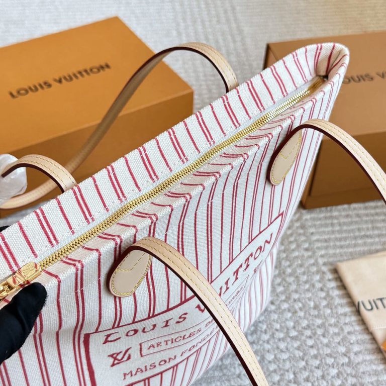 LV Carry It