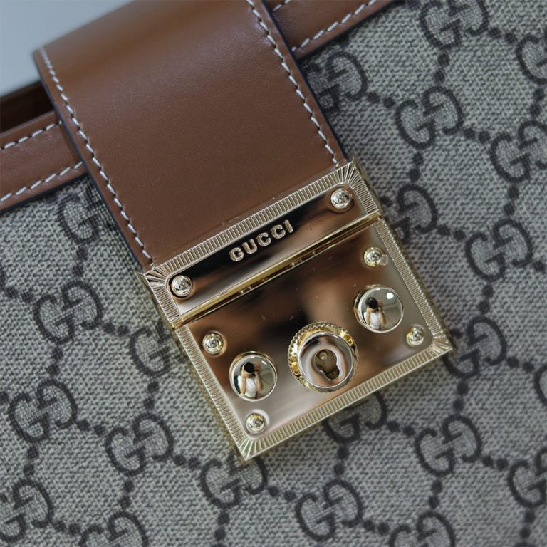 Gvc*1 Padlock medium top handle bag