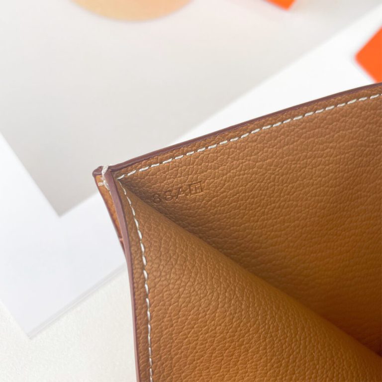 H**me5 Bearn Compact wallet
