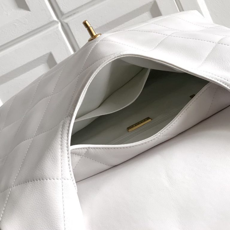 Ch**el Maxi Hobo Bag(high-end grade)