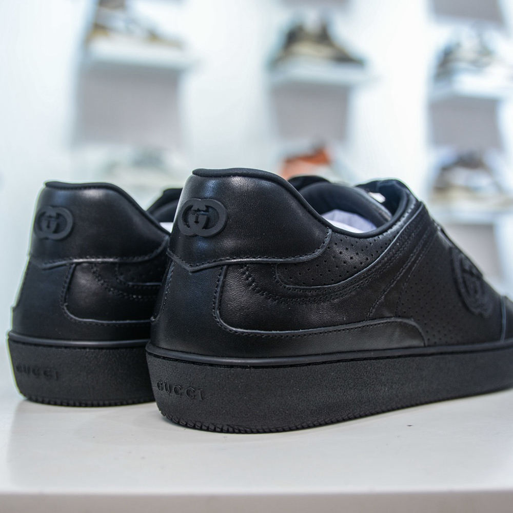 Gvc*1 Men’s G75 trainer in black leather