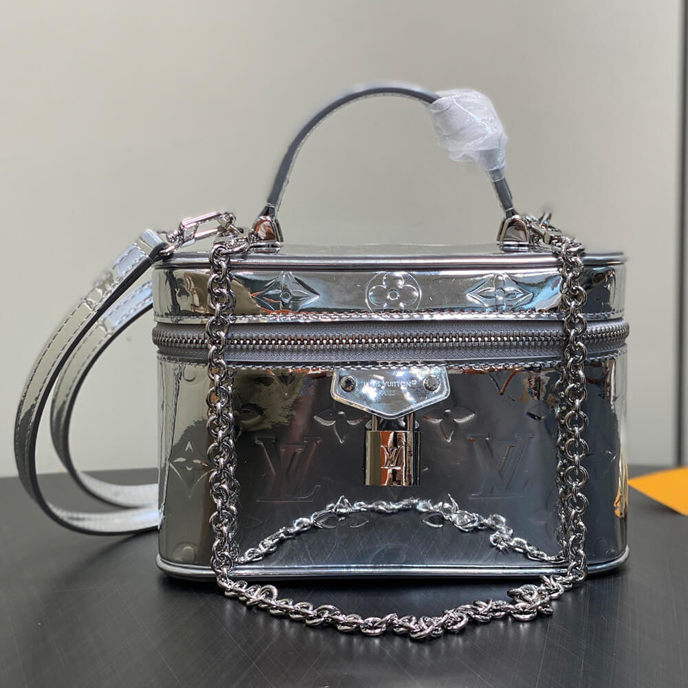 LV Vanity Chain Pouch
