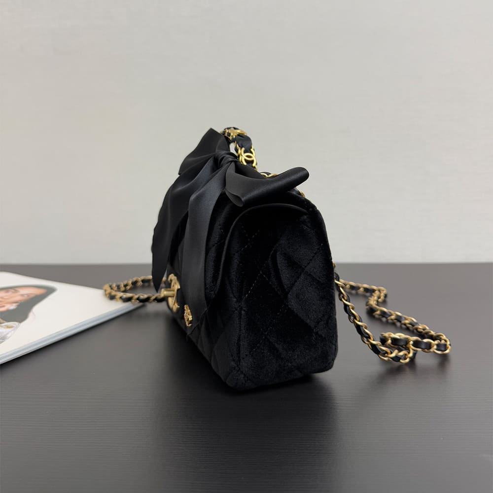 Ch**el MINI FLAP BAG WITH TOP HANDLE(HIGH-END GRADE)