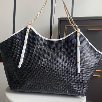 Ch**el MAXI SHOPPING BAG(HIGH-END GRADE)