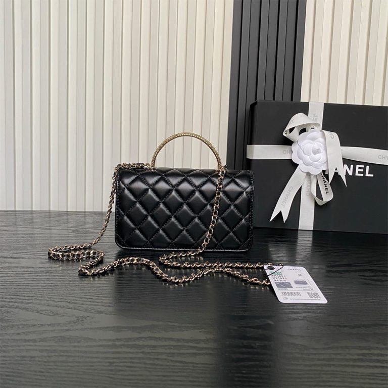 Ch**el CLUTCH WITH CHAIN(HIGH-END GRADE)