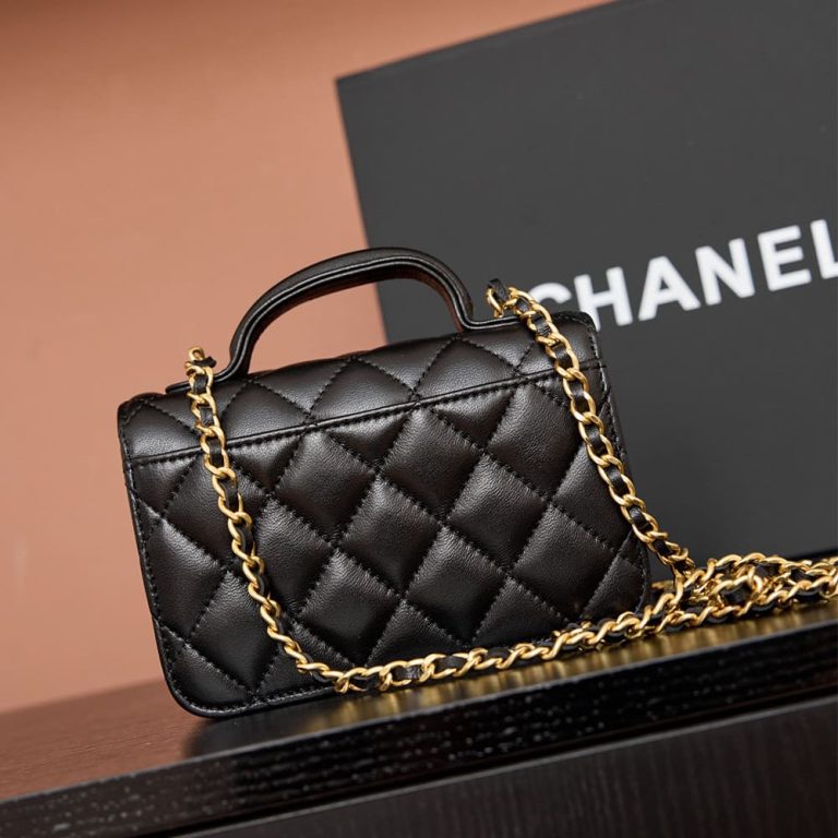 Ch**el CLUTCH WITH CHAIN(HIGH-END GRADE)
