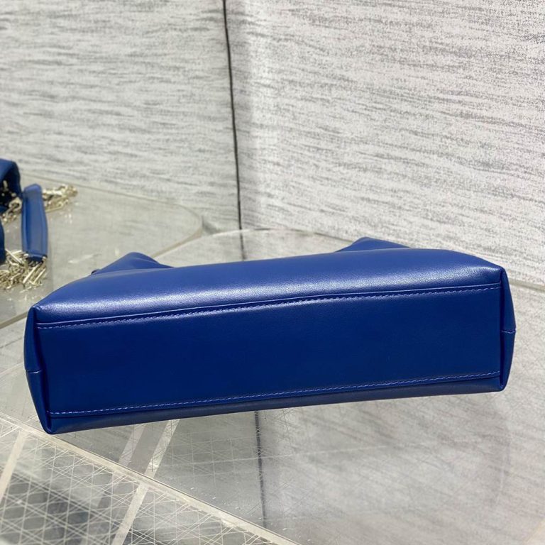 Medium D10r Bow Bag