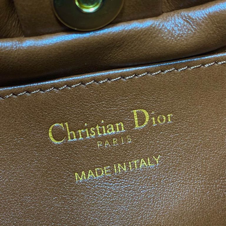 Medium D10r Bow Bag