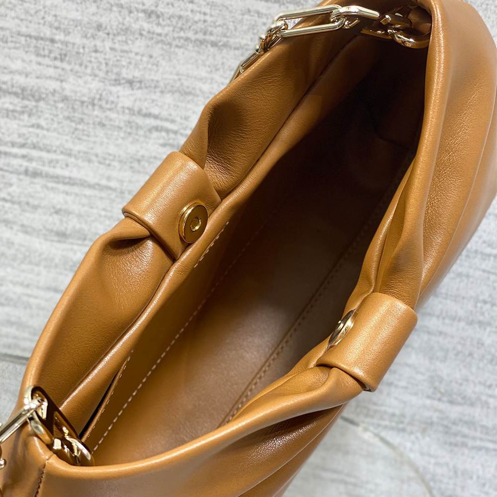 Medium D10r Bow Bag