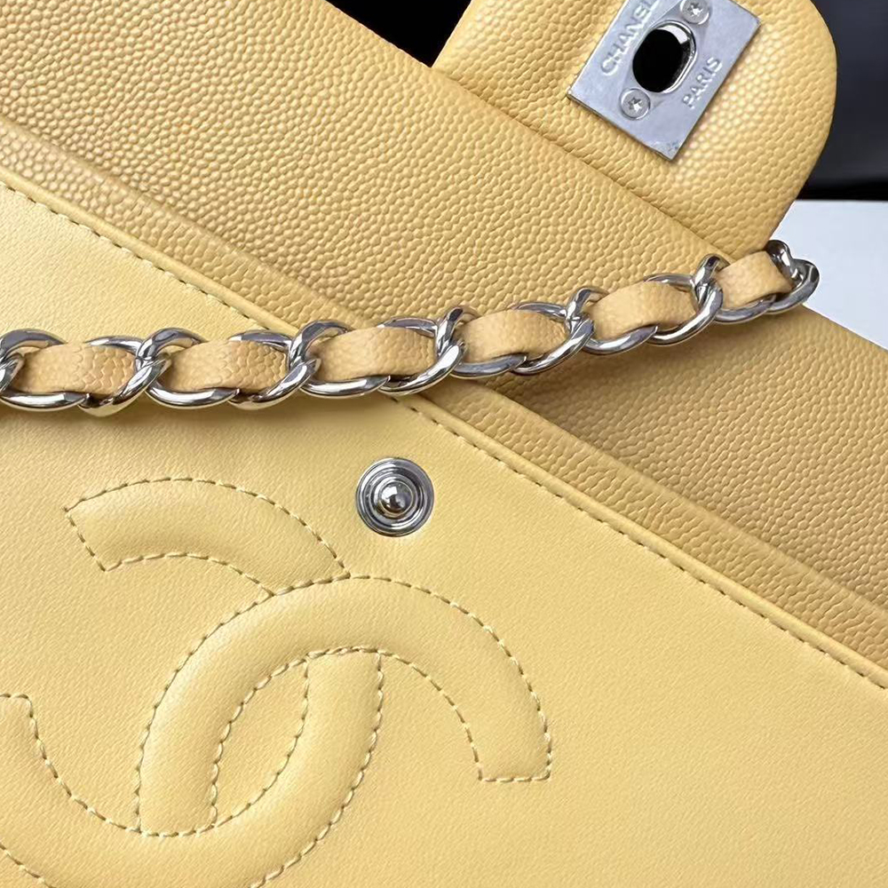 Ch**el Classic Flap Handbag(tax-free grade)