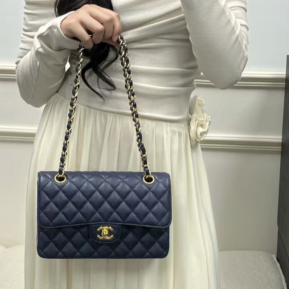 Ch**el Classic Flap Handbag(tax-free grade)