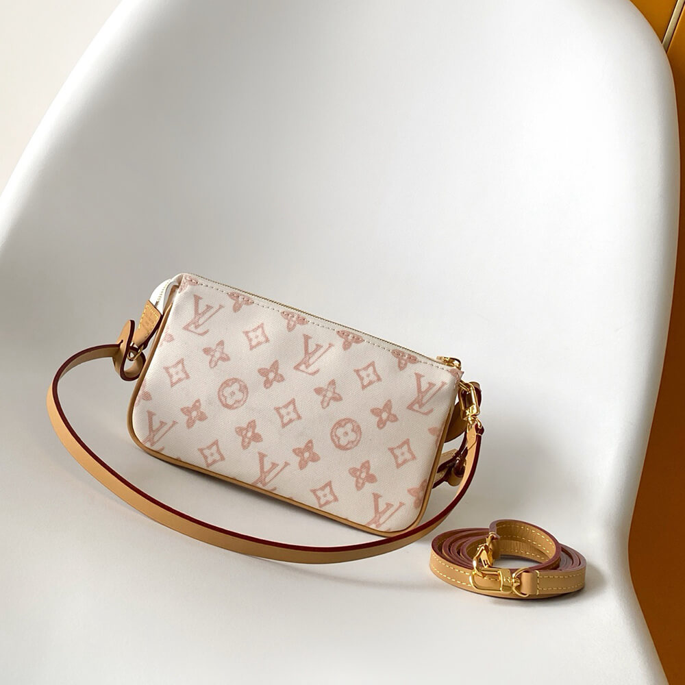 LV Pochette Accessoires