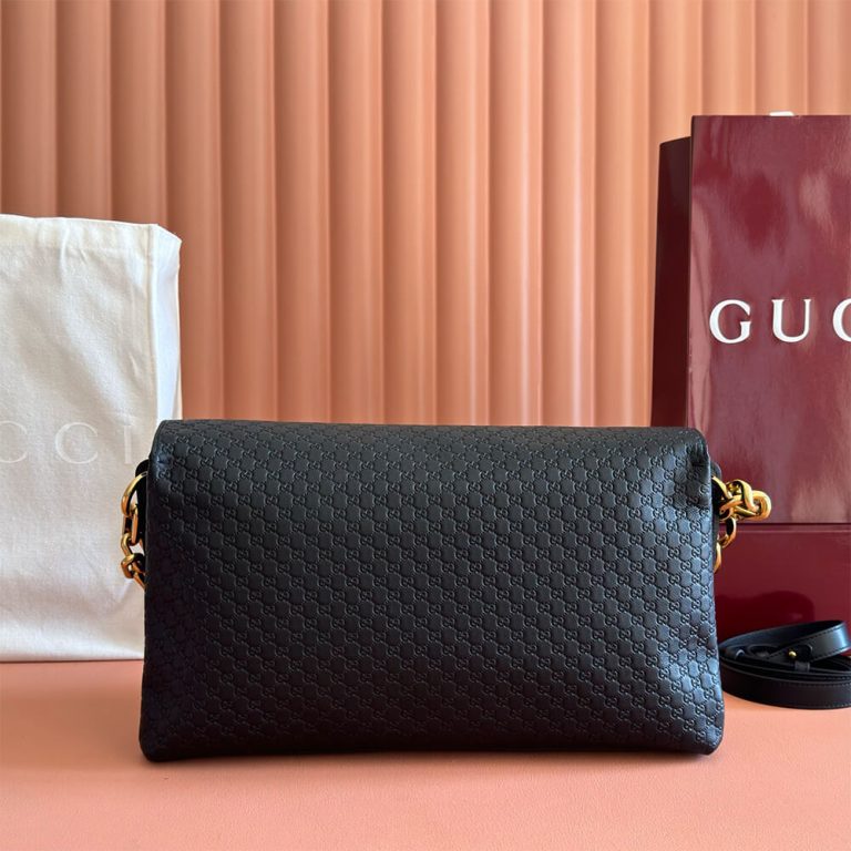 Gvc*1 Large shoulder bag with chain(HIGH-END GRADE)