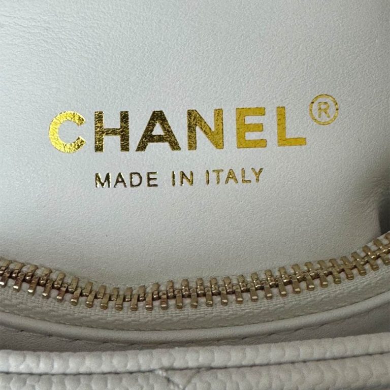 Ch**el Large Coco Handle Flap Shoulder Bag