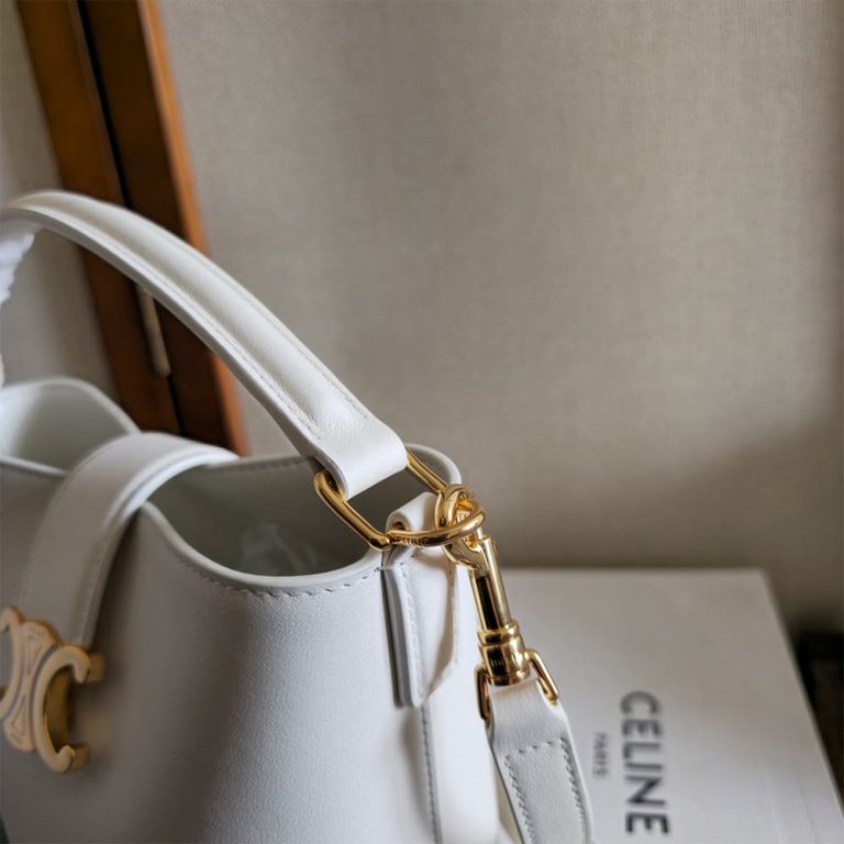 Ce1i*e SMALL BUCKET L0visE IN SMOOTH CALFSKIN(HIGH-END GRADE)
