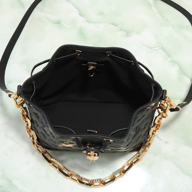 LV Coussin Bucket