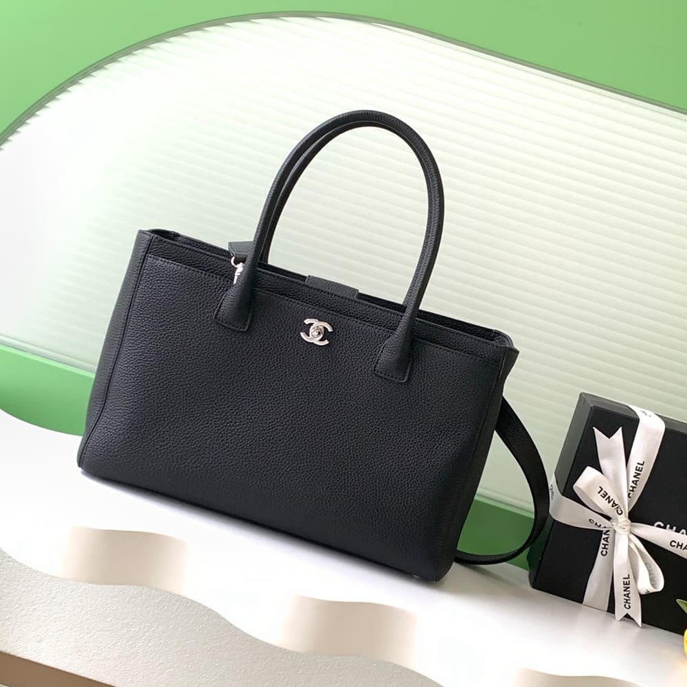Ch**el Executive Cerf Tote(HIGH-END GRADE)