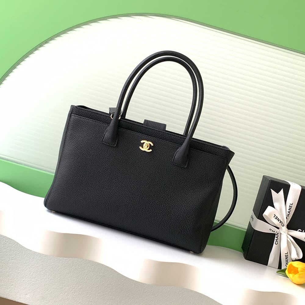 Ch**el Executive Cerf Tote(HIGH-END GRADE)
