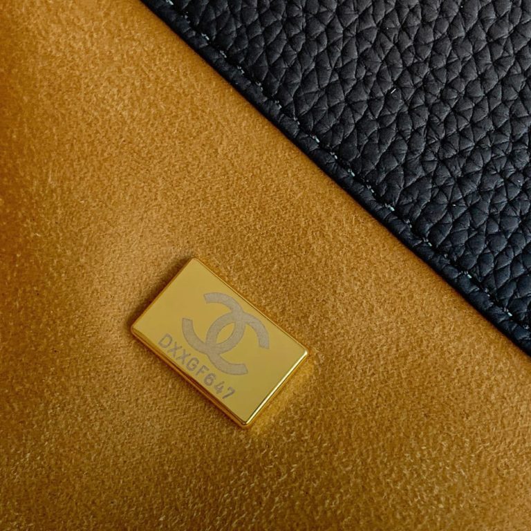 Ch**el Boston Top Handle Bag(HIGH-END GRADE)