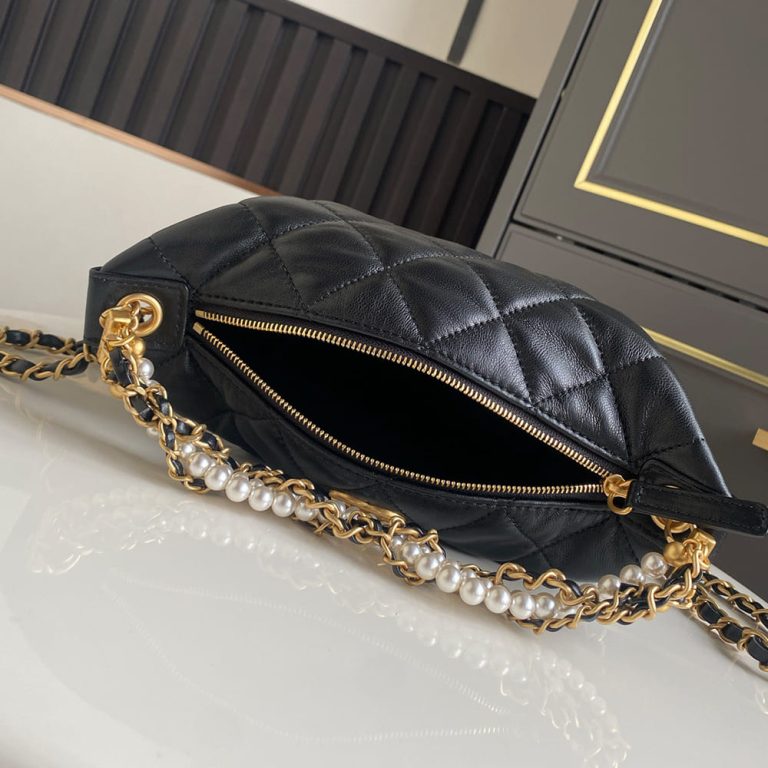 Ch**el Hobo Handbag(HIGH-END GRADE)