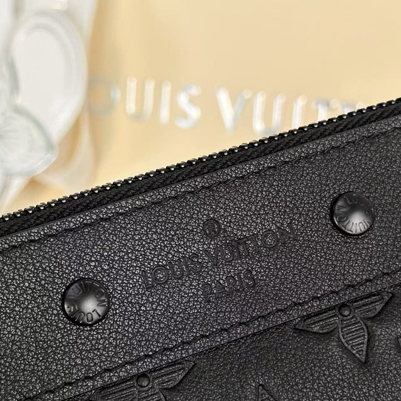 LV Pochette To-Go (HIGH-END GRADE)